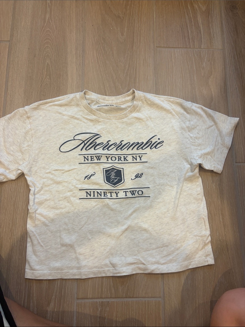 Abercrombie Kids Cream Graphic Logo Tee